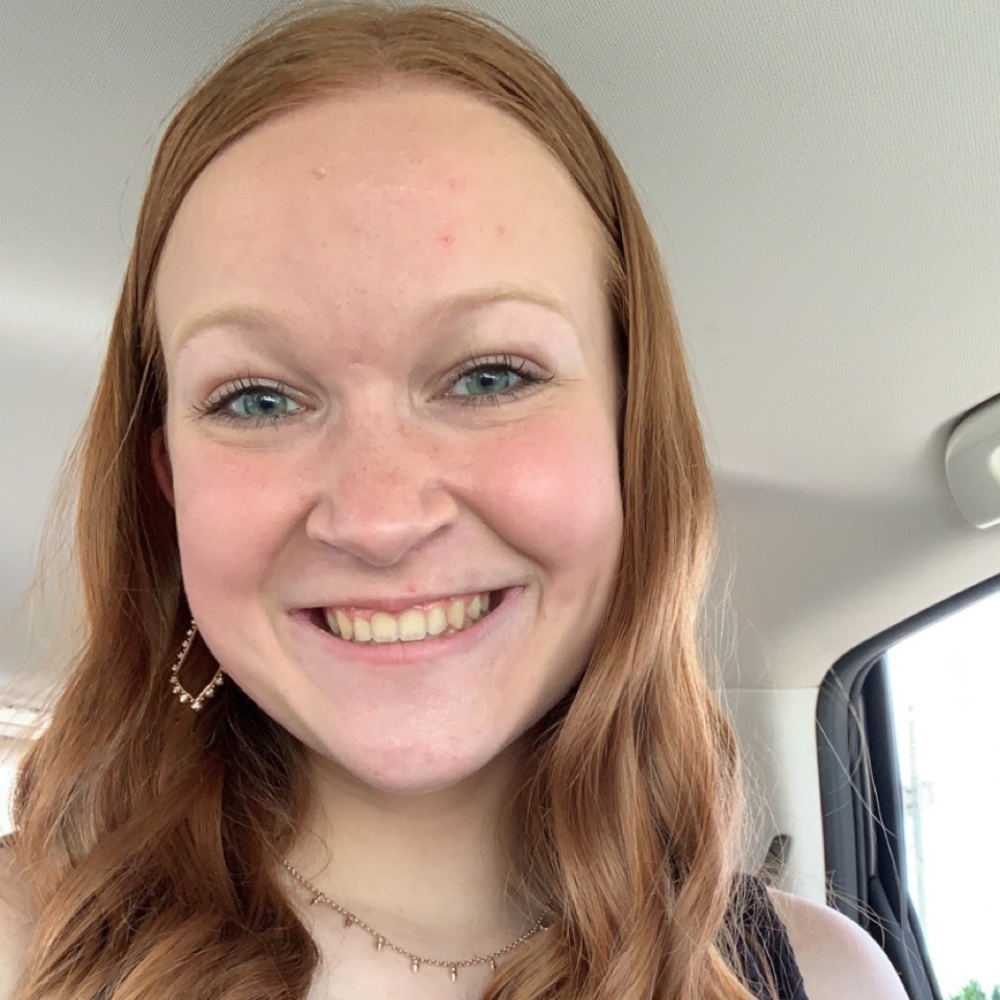 Meet your Posher, Emily
